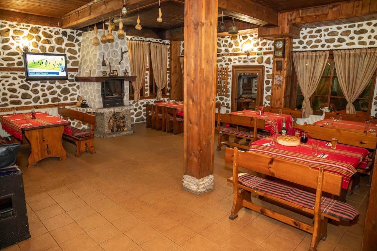 Стария Чинар Мелник Hotel Exterior photo